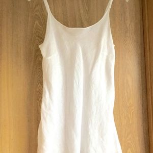 CP SHADES WHITE LINEN CAMISOLE -- LIKE NEW!